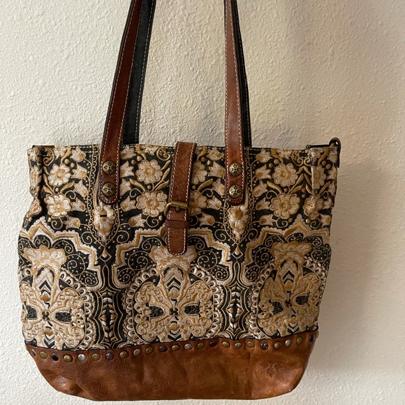 Patricia Nash Perugia Folklore tapestry and Leather Tote - Picture 4 of 10